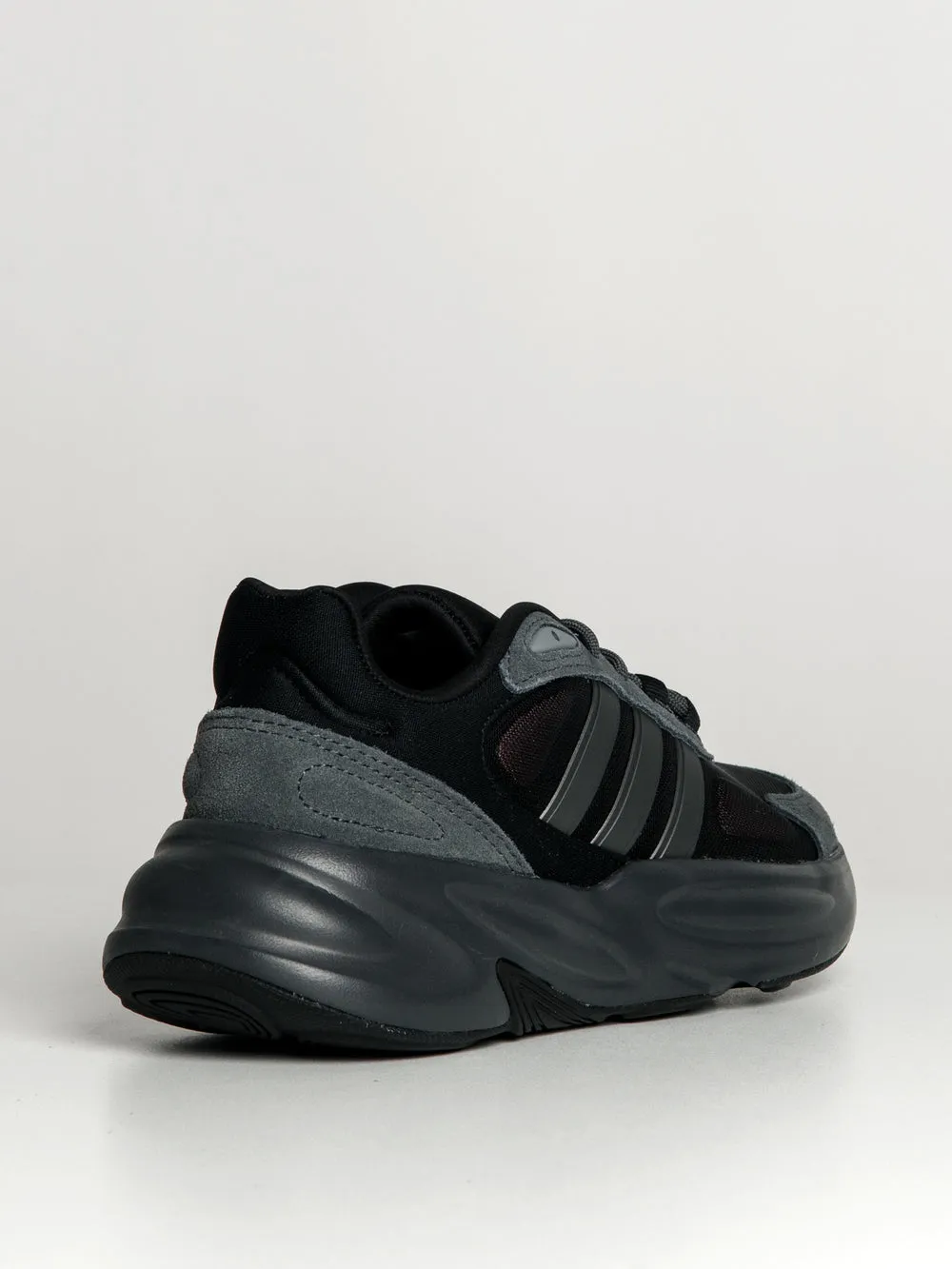 ADIDAS WOMENS ADIDAS OZELLE SNEAKER - CLEARANCE