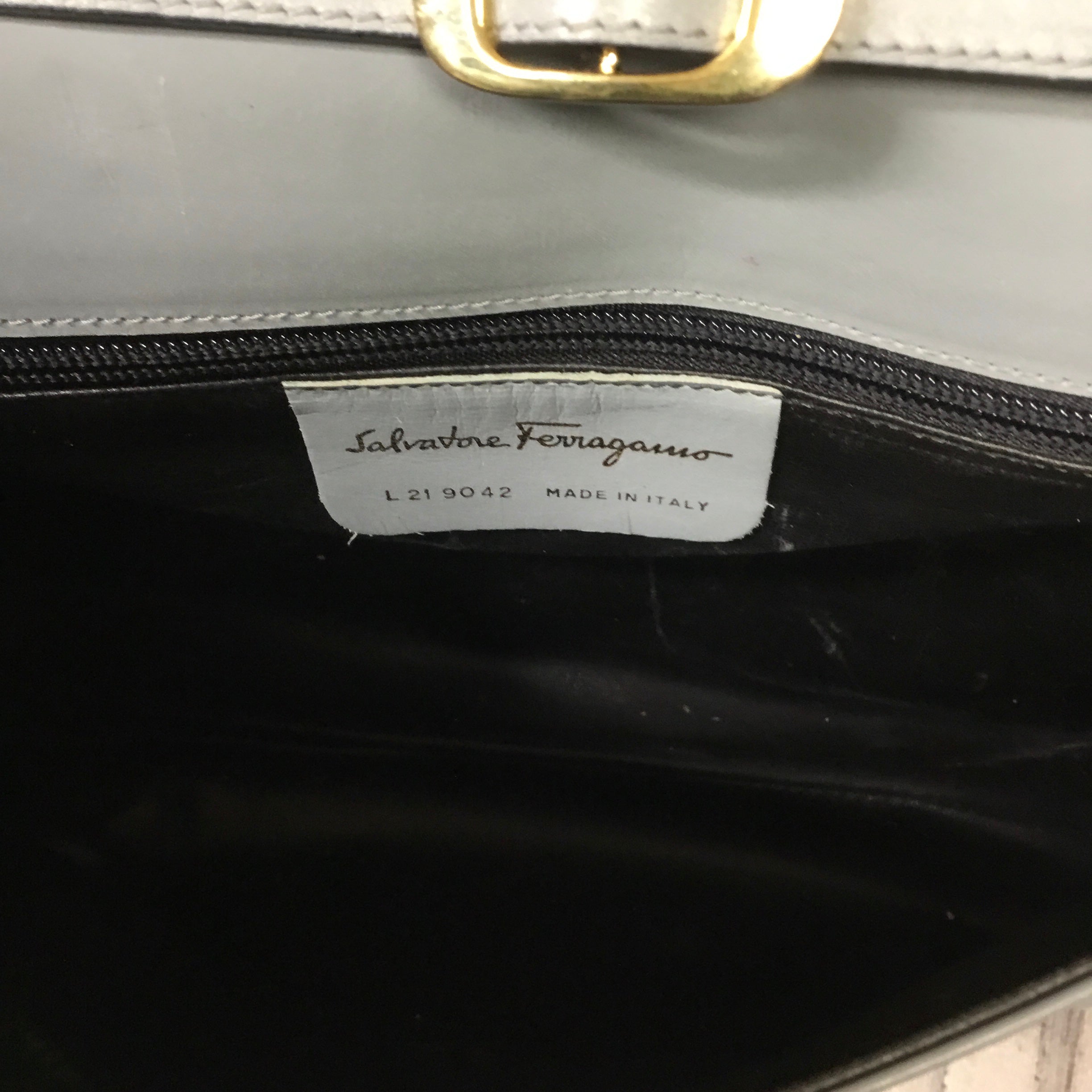 Crossbody By Ferragamo  Size: Medium