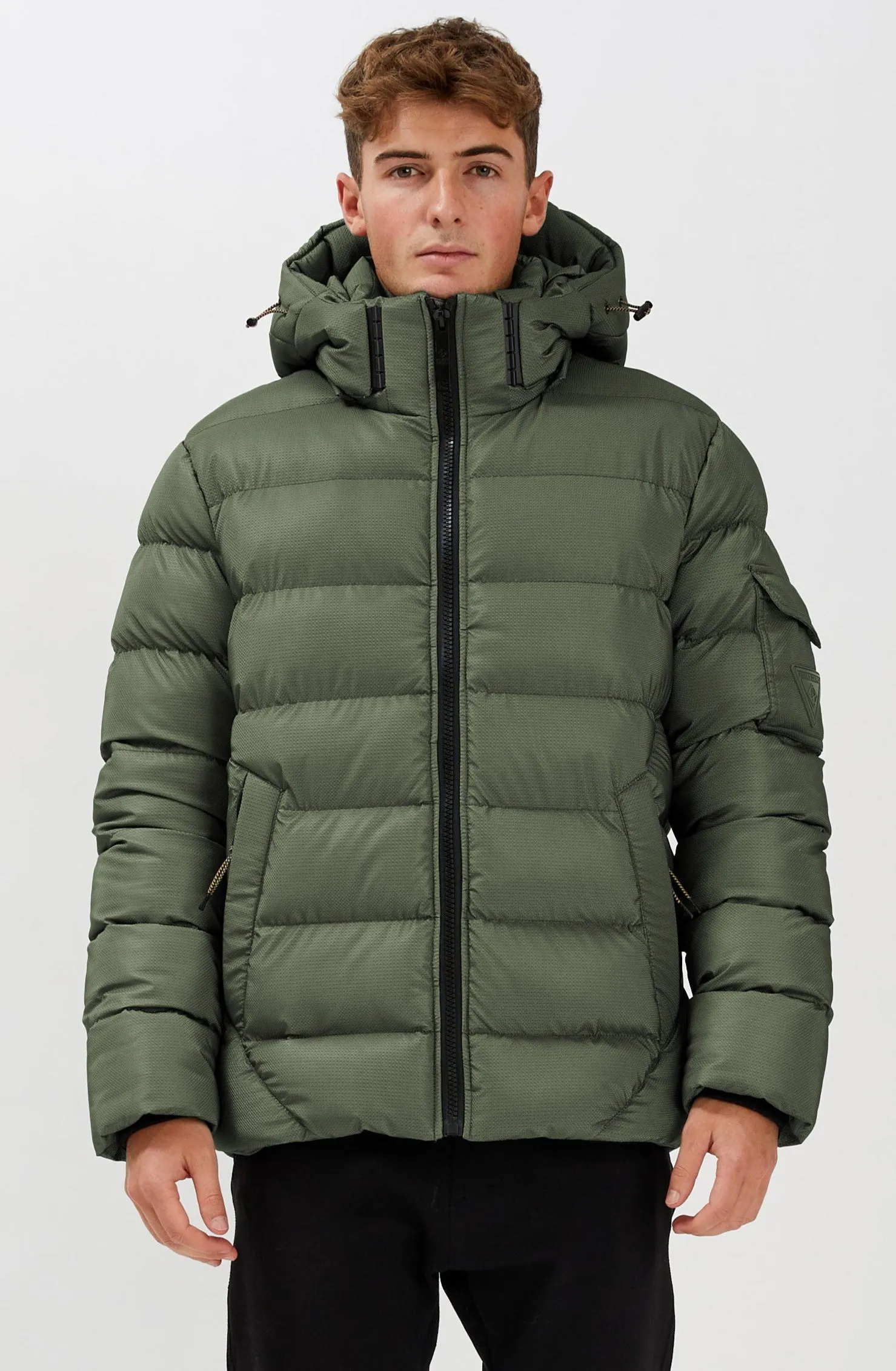 HUNTLEY | Matte Shine Puffer || HUNTLEY | Polaire jacquard texturé