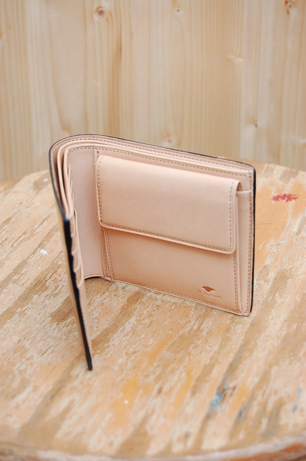 Il Bussetto Bi-fold Wallet with Coin Pocket Caramel