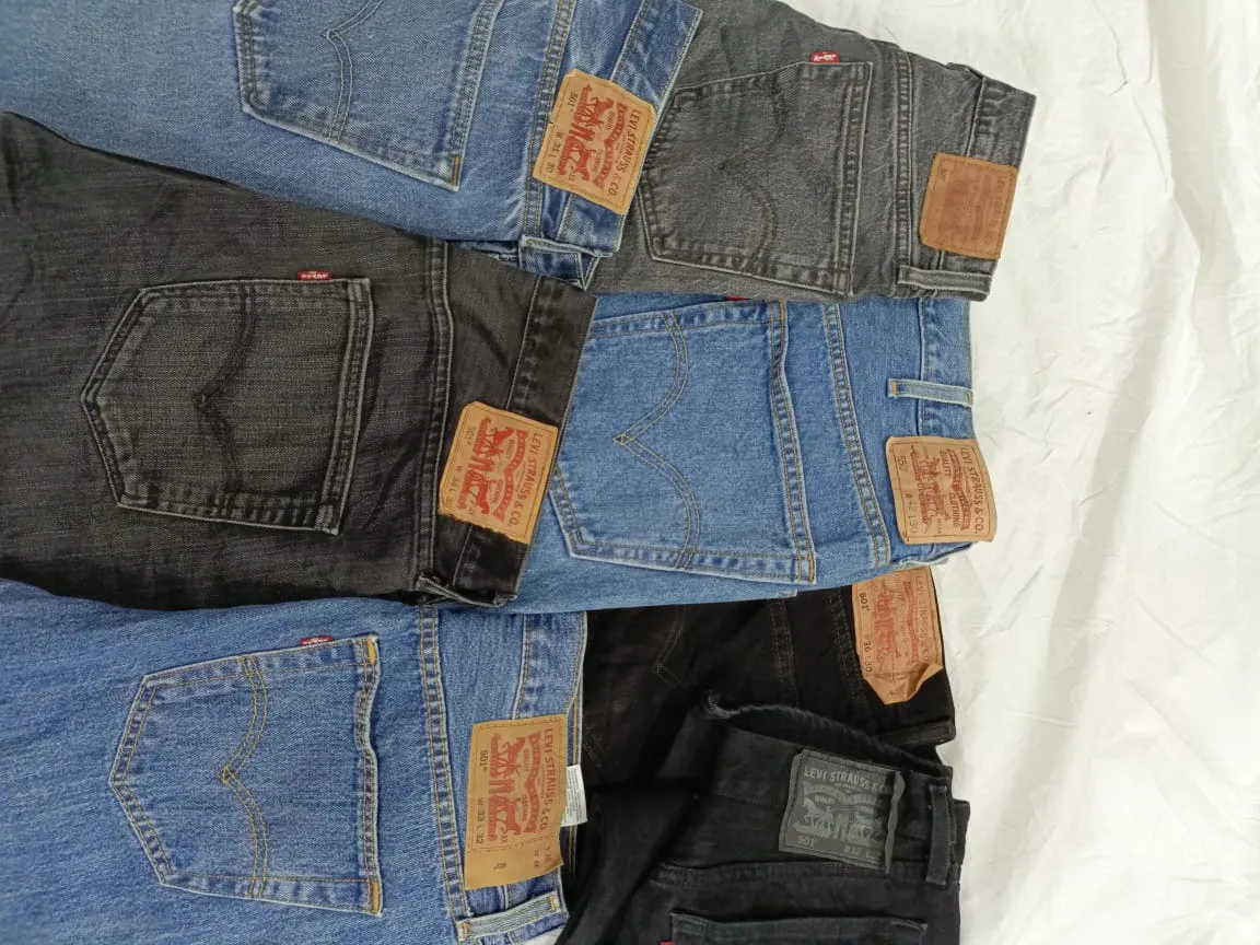 Levi's Jeans Mixed Codes