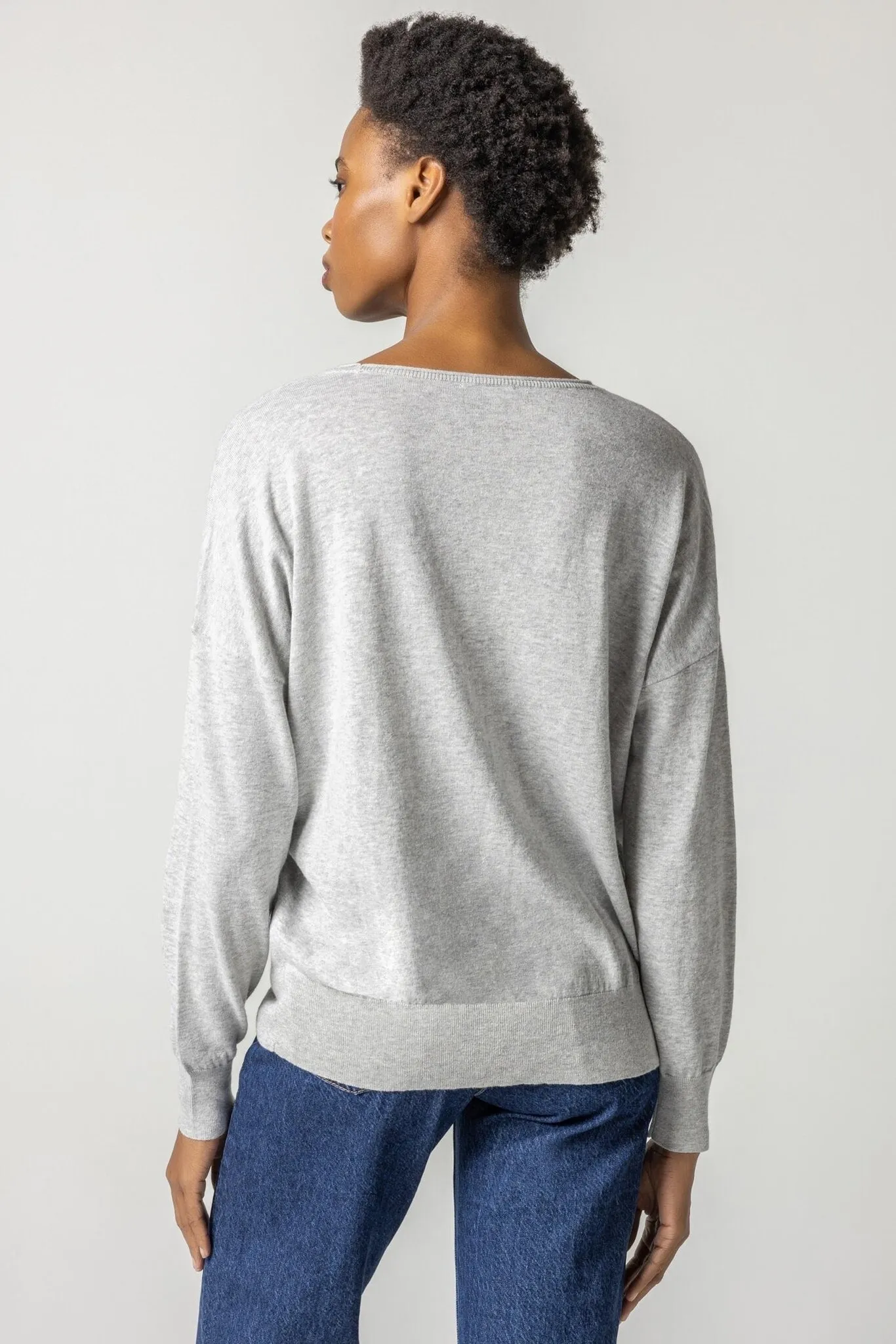 RELAXED EVERYDAY SWEATER