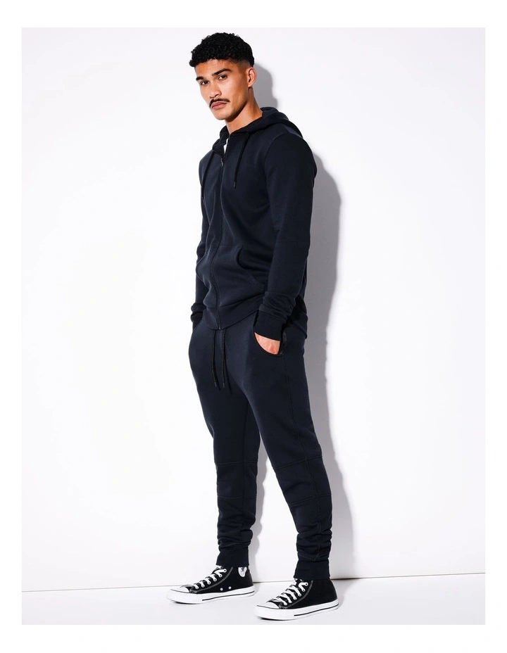 Tbone Trackpant in Navy